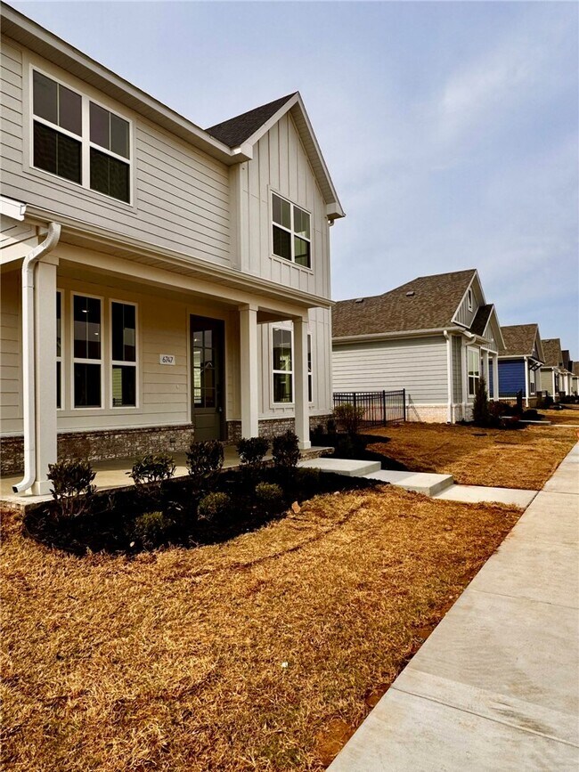 Building Photo - 6747 Winterwood Ave