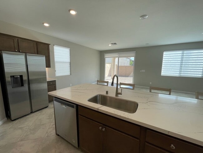 Building Photo - Gorgeous 2 Story Home in Gated Community!