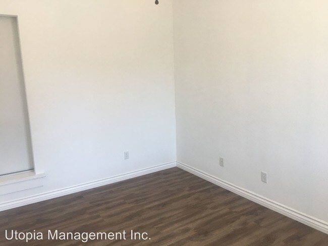 Building Photo - 1990 Ocean View Blvd