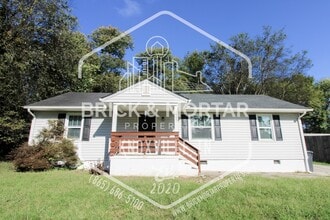 Building Photo - 1407 Charles Dr NE