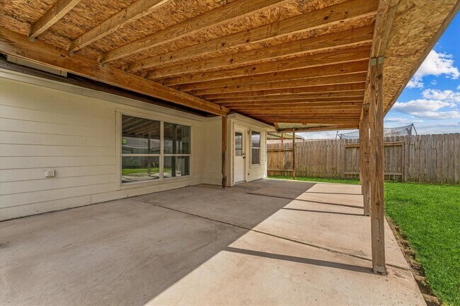 Building Photo - 10051 Williams Field Dr