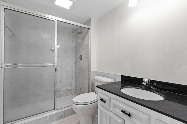 Building Photo - 3500 Galt Ocean Dr