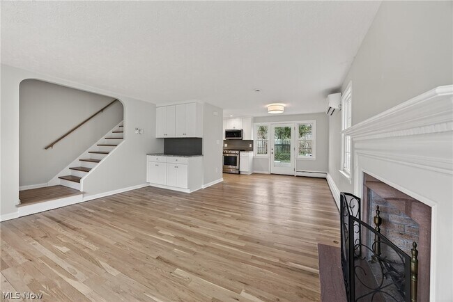 Building Photo - 20945 Halworth Rd