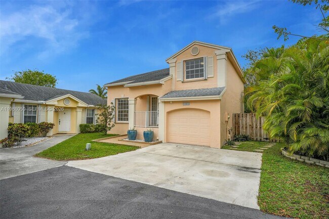 Building Photo - 11811 SW 102nd St