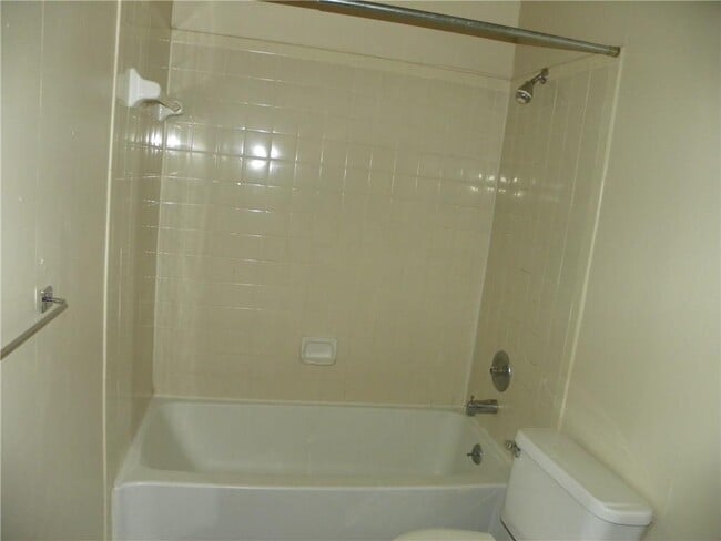 Building Photo - 9706 Eastwend Dr