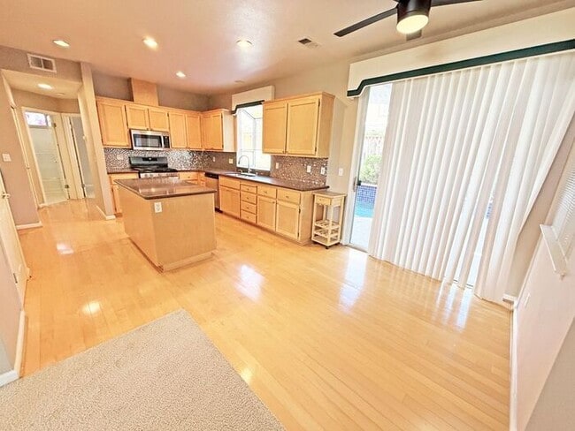 Building Photo - Beautiful Evergreen Home with Pool on Corner Lot -- Walk to Park and Chaboya Middle!