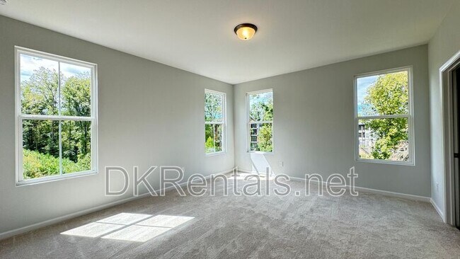 Building Photo - 1479 Creekside Cir NW