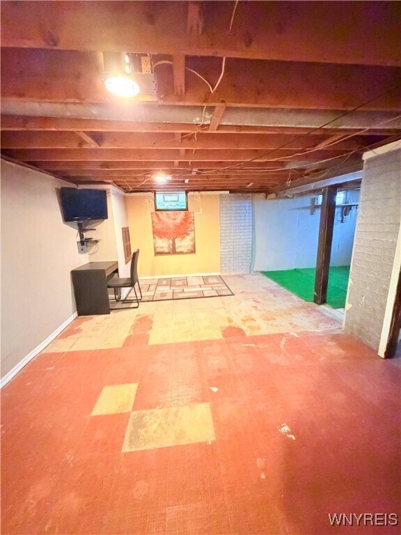 Building Photo - 79 E Toulon Dr