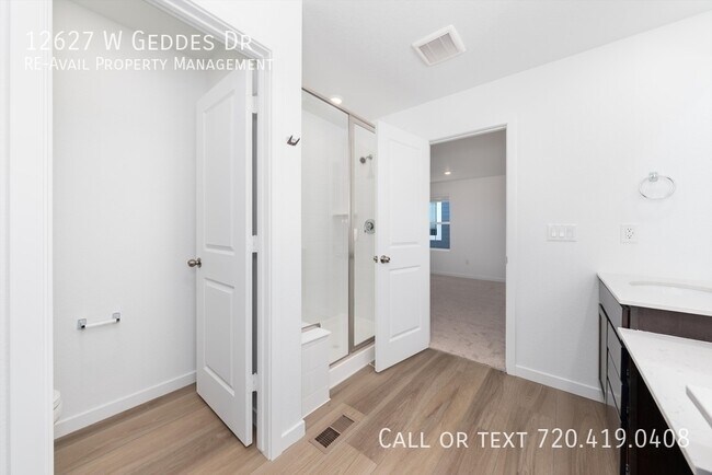 Building Photo - 12627 W Geddes Dr
