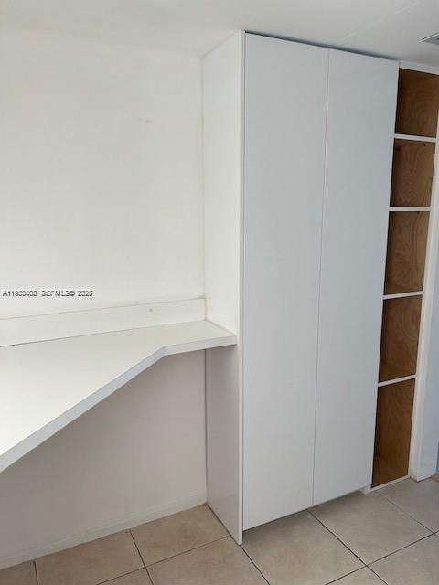 Building Photo - 2903 Point E Dr