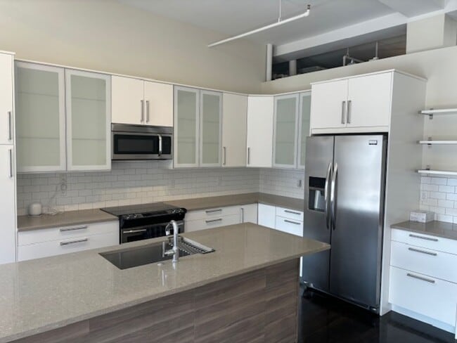 Building Photo - Charming 1bd/1ba Condo – Denver Dry Goods Building - Parking/Utilities Included