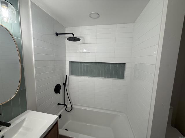 Building Photo - 4397 Cartagena Dr