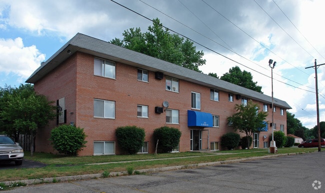 Primary Photo - 310 S State St