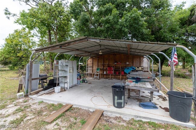 Building Photo - 17841 Palm Creek Dr
