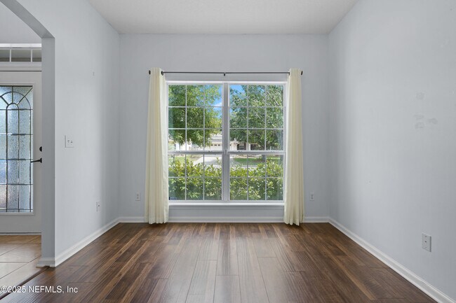 Building Photo - 1701 Windover Pl