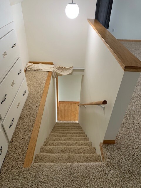 Building Photo - 807 Bayshore Dr