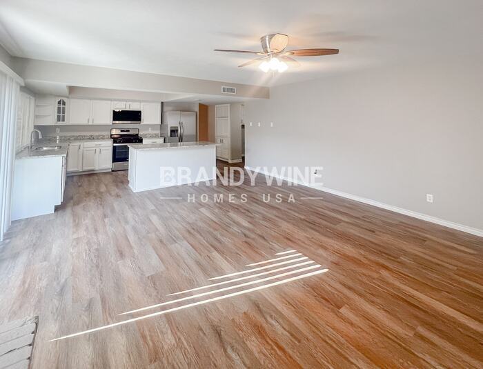 Building Photo - 4426 Mint Dr