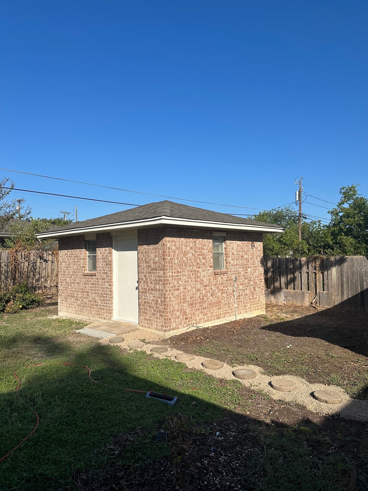 Building Photo - 1520 Indian Trl