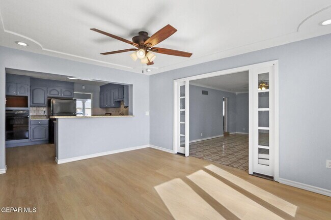 Building Photo - 390 Arvin Cir