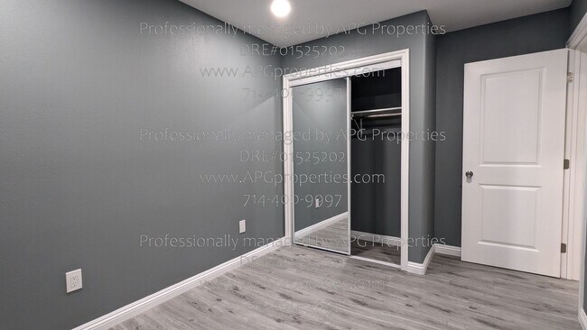 Building Photo - 7432 Franklin St