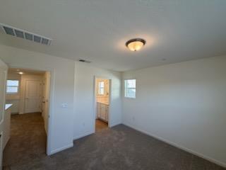 Building Photo - 6575 E Cresthaven Dr