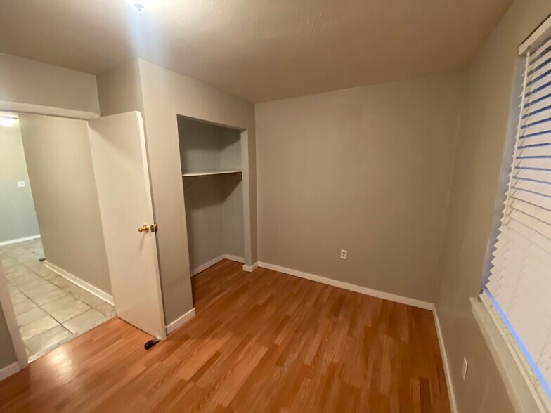 Building Photo - 1090 Elda Ln