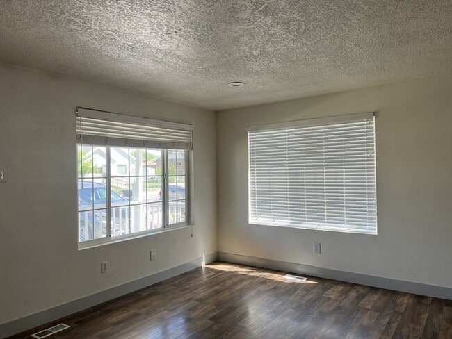 Building Photo - 2650 S 8550 W