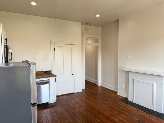 Building Photo - 920 Washington Ave