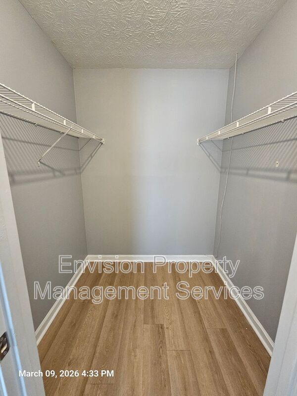 Building Photo - 2638 Fieldstone View Ln SE