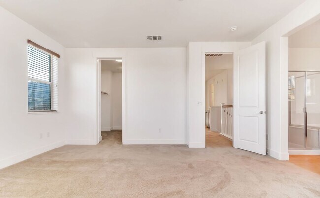 Building Photo - 1433 Freeman Ln