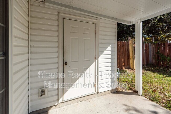 Building Photo - 1322 Pinnacle Ln