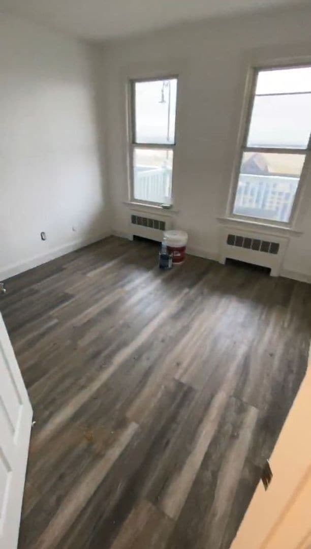 Building Photo - Beautiful 2 Bed Right On The Ocean