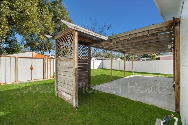 Building Photo - 6710 S Cortez Ave