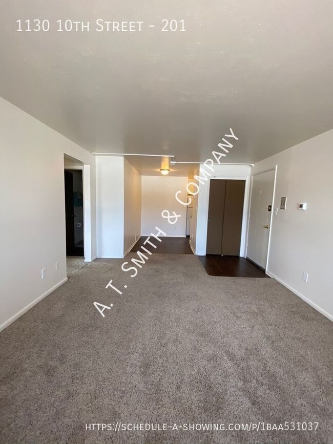 Building Photo - 1130 10th St