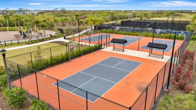 Building Photo - 18303 Wheathouse Pl