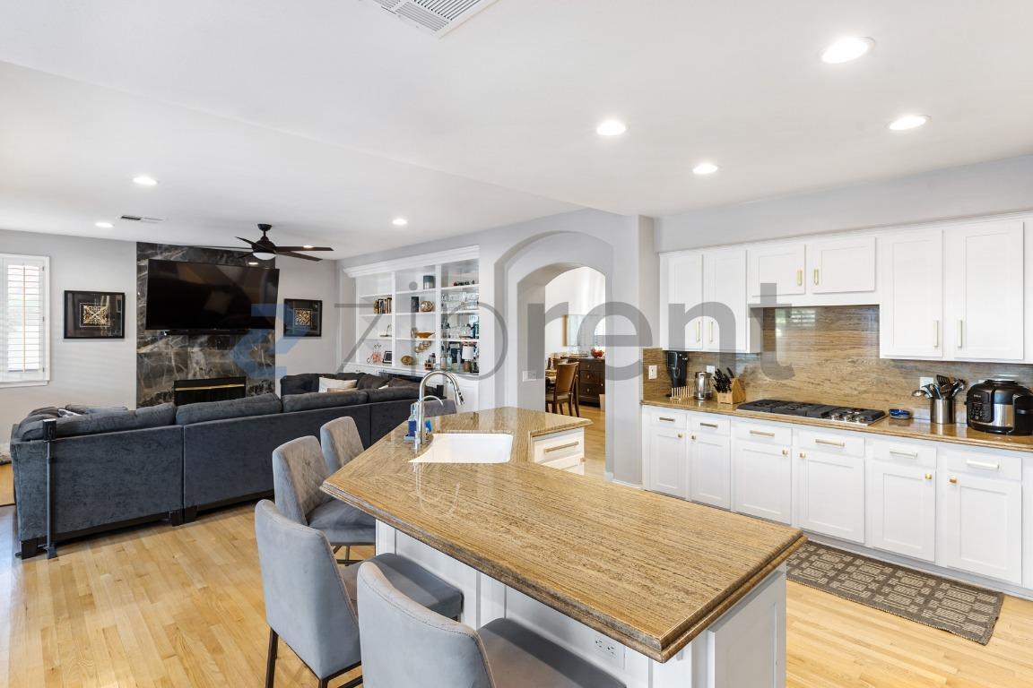 Building Photo - 9420 Greenham Cir