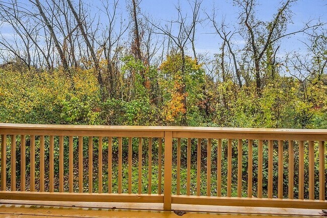 Building Photo - 67 Plantation Rd