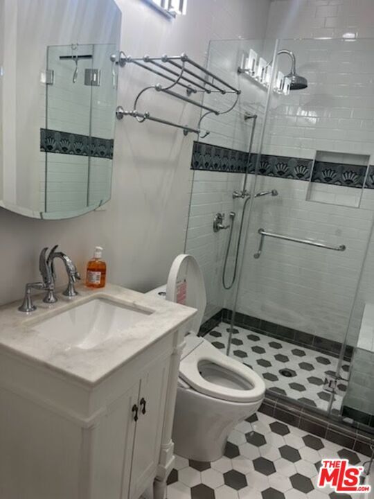 Building Photo - 2656 Van Buren Pl