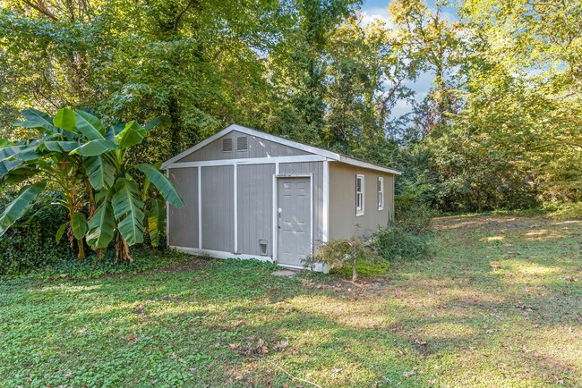 Building Photo - 3 Bedroom Home in Sedgefield