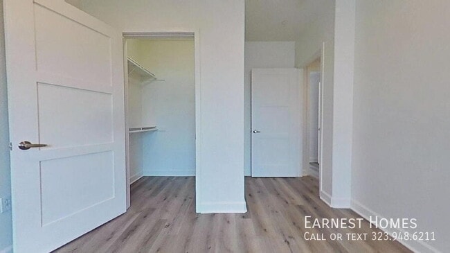 Building Photo - 14412 Killion St