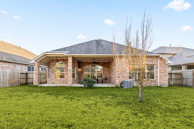 Building Photo - 19914 Sagebrush Cove