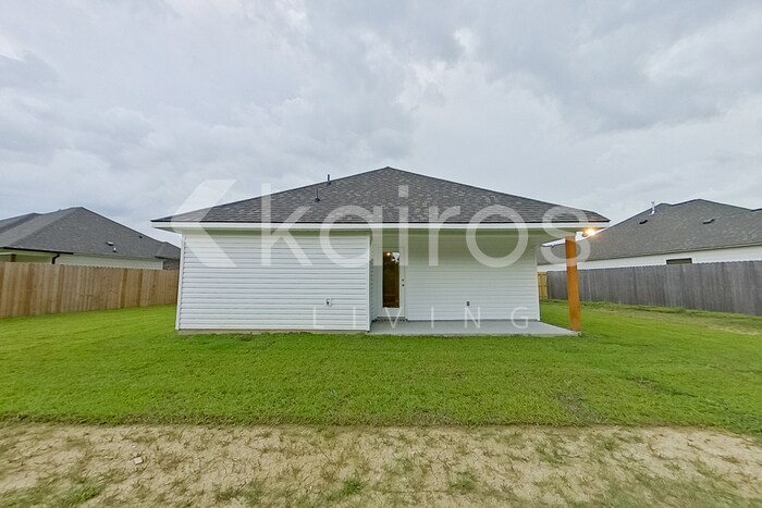Building Photo - 13769 Pinyon Dr