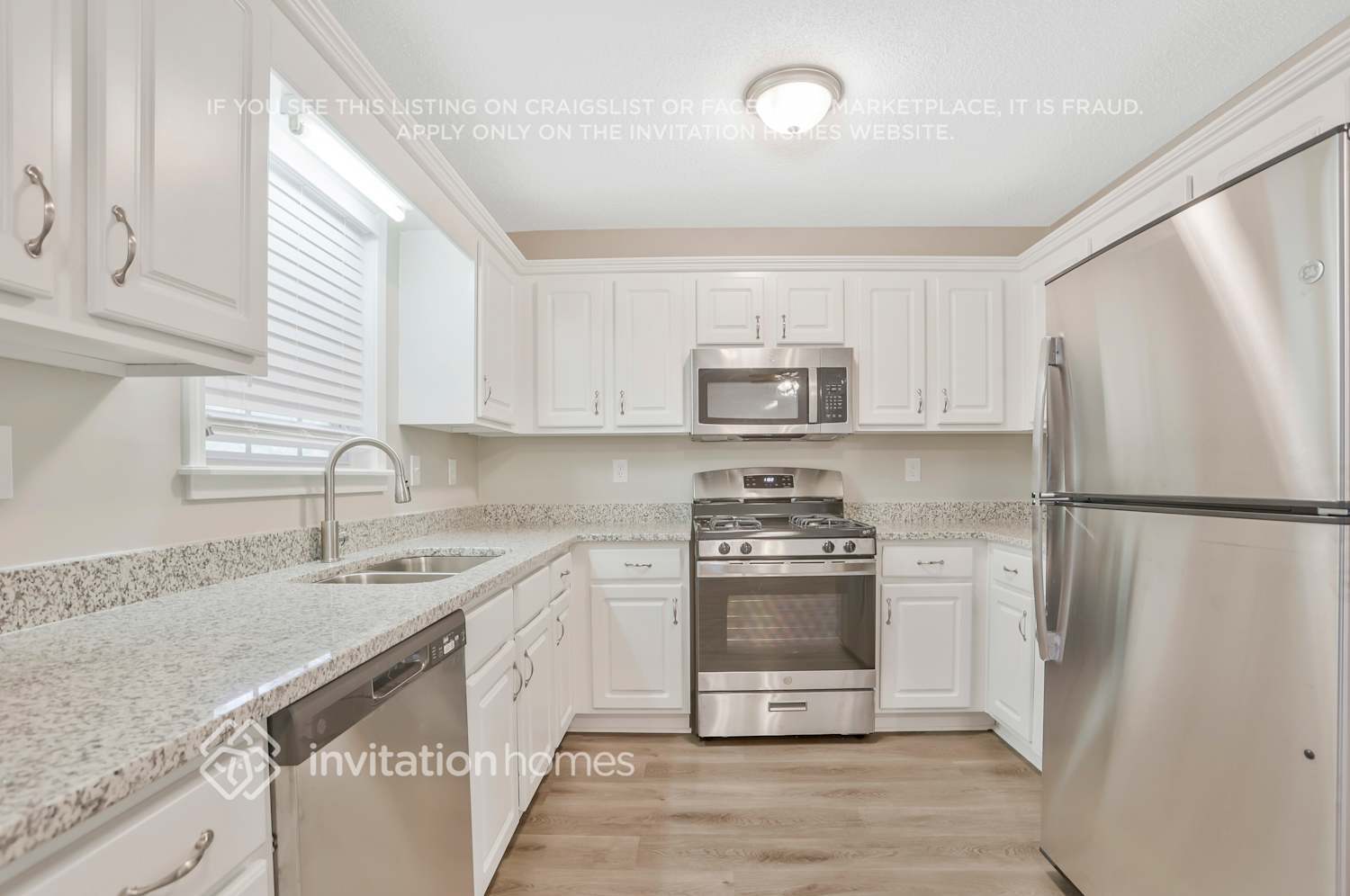 Building Photo - 296 Villa Rosa Rd