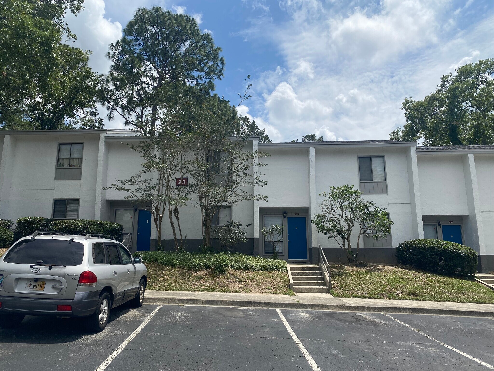 Century Deerwood Park Gate Parkway West Jacksonville Fl - e4pb72d