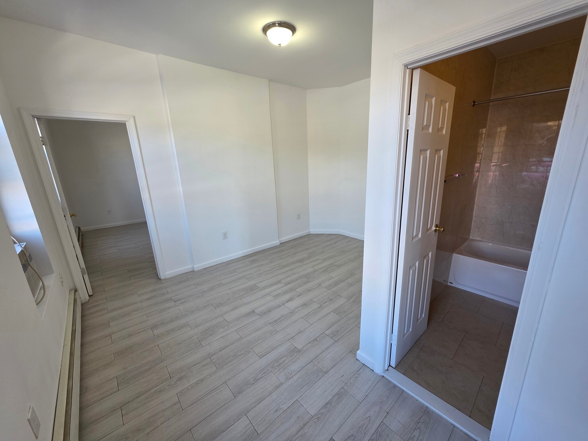 Building Photo - 8652 112th St