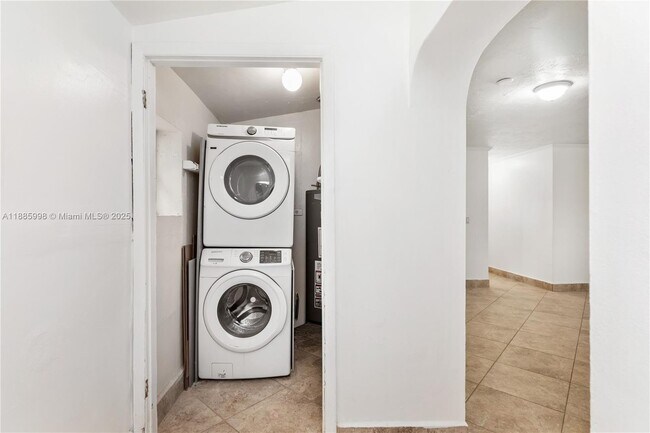 Building Photo - 8645 SW 128th St