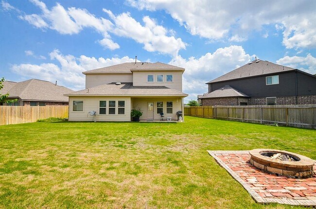 Building Photo - 24430 Vittorio Wood Ln