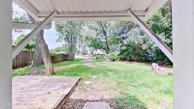 Building Photo - 1323 Woodruff Ave