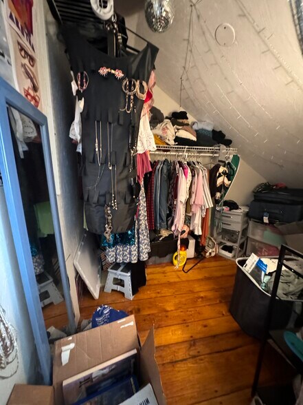 Building Photo - 237 Northampton St