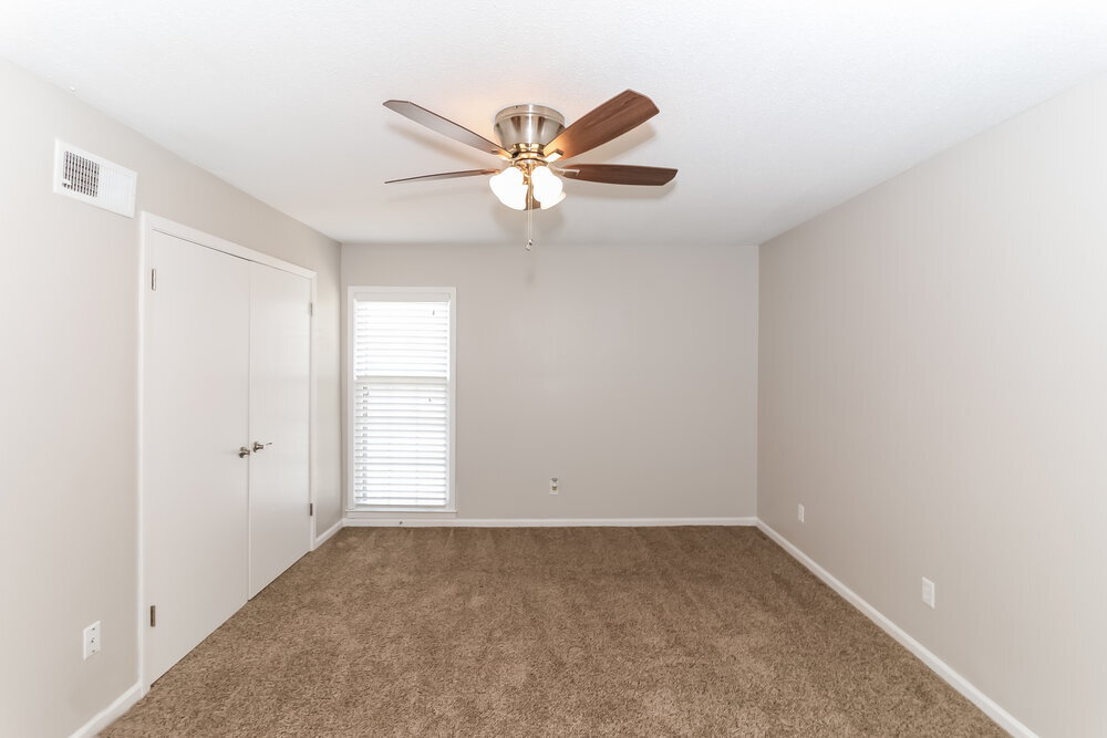 Building Photo - 7298 Cedar Ln Dr